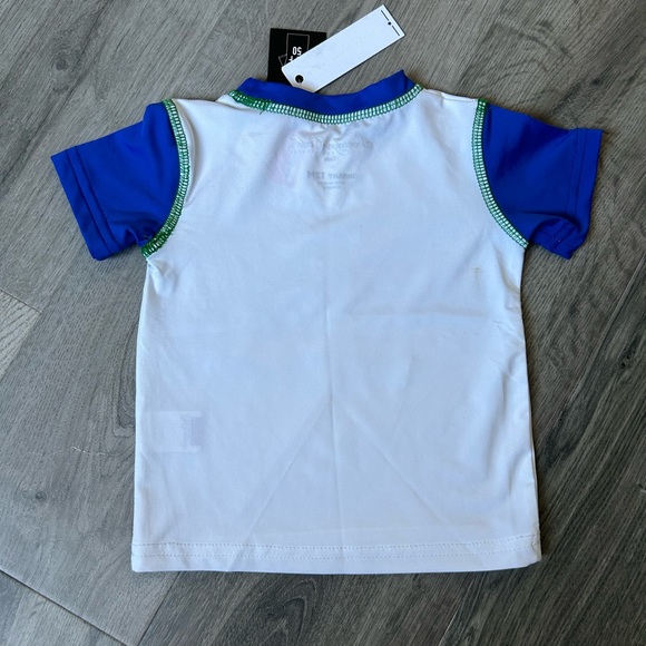 NWT Baby Boy Graphic Rashguard Swim Top & Trunks Set, White/Blue - Picture 5 of 8